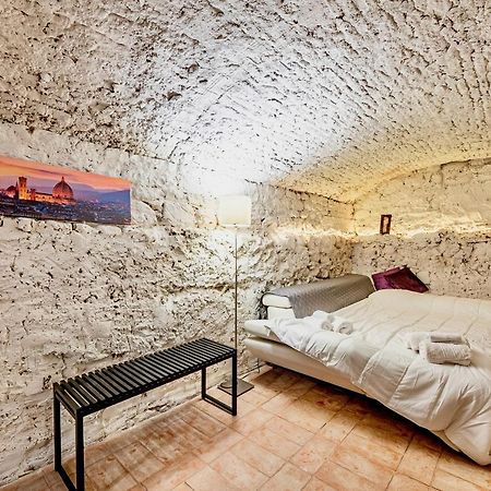"Florence Cave Central Suite" - 5 Min To Mandela Forum - 2 Bedrooms - Free Parking Eksteriør bilde
