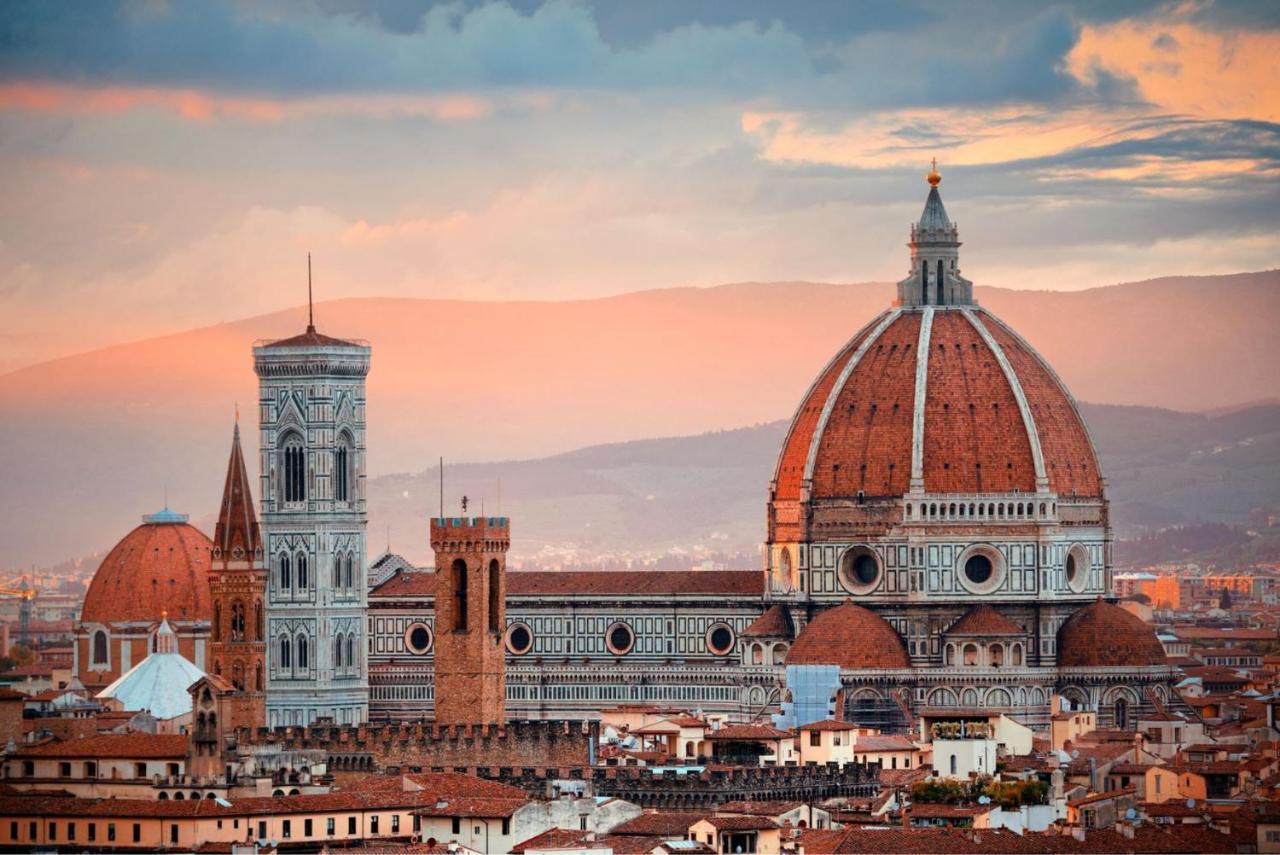 "Florence Cave Central Suite" - 5 Min To Mandela Forum - 2 Bedrooms - Free Parking Eksteriør bilde